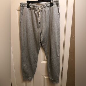 Vuori Women's Gray Joggers